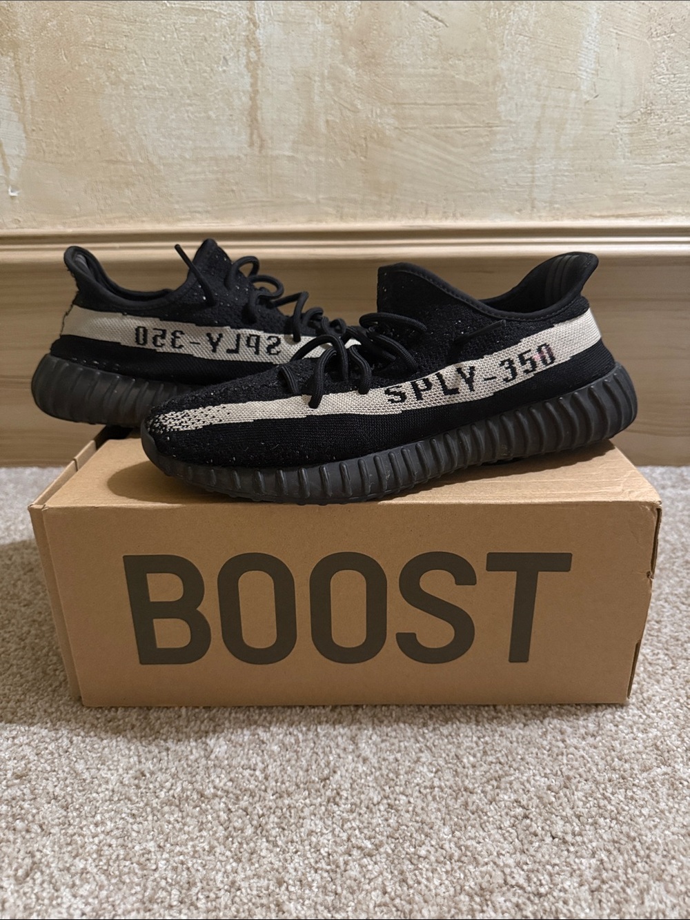 Mens Yeezy x Adidas Oreo Boost SPLY-350 Athletic Sneakers